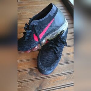 Nike Air Vapormax 2 Women’s size 8